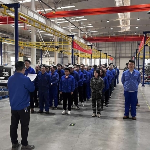 生产技术部召开“第四季度第二月生产攻坚”总结表彰大会